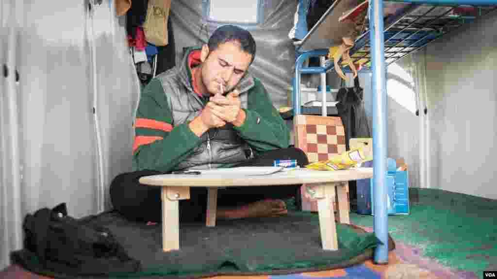 Mohammed al Jassem, from Damascus in Syria, arrived in Chios eight months ago. He still doesn’t know when and if he will be able to move on from the island. (J. Owens for VOA)