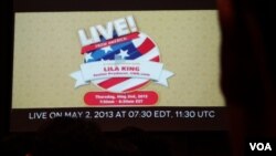 Citizen journalism need not be full-fledged stories to contribute to the democratic process, King said. 