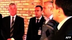 ისრაელელი ბიზნესმენი რონი ფუქსი დაპატიმრების დროს, ბათუმში