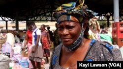Justine Atindogbé, présidente des commerçantes du marché des bouteilles. Lomé, 22 janvier 2021.