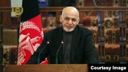 رئیس جمهور غنی گفت که برای مهار آبهای افغانستان، در سال جدید خورشیدی کار روی ۲۱ بند آب آغاز می‌شود.