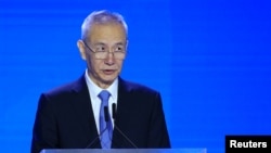 刘鹤2018年9月17日在上海参加一项活动（路透社）