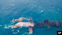 伊朗油轮“桑奇”号2018年1月10日在东中国海起火燃烧。