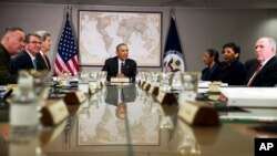  ობამა უშიშროების საბჭოსთან შეხვედრაზე 