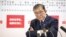 日本首相石破茂在日本东京自民党总部向媒体发表讲话。(2024年10月27日)