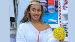 Meskii Mangee miidiyaalee hawaasummaa Feesbuukii, Tiik Tookii, fi Instagraamii irratti hordoftoota horachaa jirti