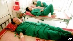 Di banyak negara berkembang di Asia tingkat penularan virus hepatitis B sangat tinggi. Virus ini merupakan penyebab kanker hati (foto: dok.).