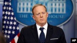 Sean Spicer ketika masih bertugas sebagai juru bicara Gedung Putih (foto: dok). 