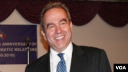 Kurt Campbell, Asisten Menteri Luar Negeri Amerika urusan Asia Timur.
