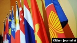 សមត្ថភាព​ប្រកួត​ប្រជែង​របស់​កម្ពុជា​ដើម្បី​ទាក់ទាញ​លំហូរ​វិនិយោគ​និង​ធានា​កំណើន​សេដ្ឋកិច្ច​ស្ថិត​នៅ​ពី​ក្រោយ​ប្រទេស​សិង្ហបុរី ម៉ាឡេស៊ី ឥណ្ឌូនេស៊ី ថៃ ព្រុយណេ ហ្វីលីពីន និង​វៀតណាម។