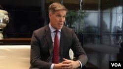 U.S. Deputy Assistant Secretary of Defence for South and Southeast Asia Joseph H. Felter wrapped up a two-day visit in Cambodia to strengthen military ties between the two countries, January 16, 2019. (Ky Mengly/VOA Khmer)