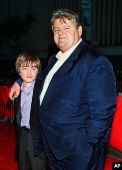 Obit Robbie Coltrane