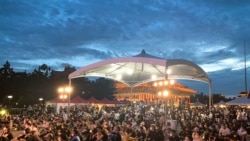 台北六四烛光晚会揭幕“国殇之柱” 幸存者感谢自由民主的台湾