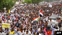 L'an dernier, des manifestants avaient bloqué pendant un mois et demi les routes et docks de la région, créant de graves pénuries.