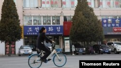 북한과 인접한 중국 단둥의 한글 간판. (자료사진)