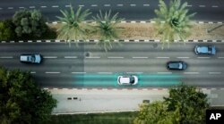 Teknologi yang dikembangkan oleh ElectReon ini, diperkirakan akan dimanfaatkan juga untuk kendaraan pribadi, seperti moibl listrik. (Business Wire/AP)