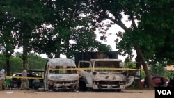 Wasu motoci da mahara suka kona