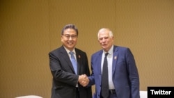 박진 한국 외교장관(왼쪽)과 호세프 보렐 유럽연합(EU) 외교안보정책 고위대표가 7일 G20 외교장관회의가 열리는 인도네시아 발리에서 회담했다. 사진 = Josep Borrell Fontelle / Twitter.