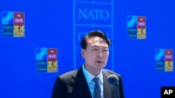 윤석열 한국 대통령이 29일 스페인 마드리드에서 열린 나토(NATO∙북대서양조약기구) 정상회의에 참석했다.