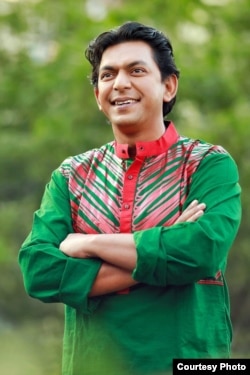 চঞ্চল চৌধুরী।