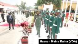 Bamu Da Alaka Ta Kusa Ko Nesa Da ‘Yan Siyasa, Muradinmu Kawai Samar Da Taimako: Laftanar Janaral Farouq Yahaya