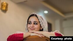 Seorang jurnalis foto pemenang Hadiah Pulitzer, Sanna Irshad Mattoo dari Kashmir, dilarang oleh otoritas India untuk terbang ke AS, di mana ia akan menghadiri acara penganugerahan Pulitzer yang dimenangkannya. (Foto: Courtesy photo)