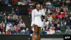 Serena Williams  lors de son match de tennis en simple féminin de Wimbledon, Londres, le 28 juin 2022.