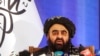 Menteri Luar Negeri Taliban Amir Khan Muttaqi berbicara dalam konferensi pers di Kabul, Afghanistan, pada 14 September 2021. (Foto: Reuters/Stringer)