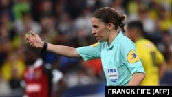 استفانی فراپارت از فرانسه