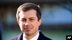 ARHIVA: Sekretar za saobraćaj Pit Butidžidž