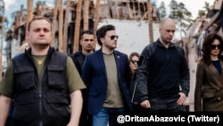 Crnogorski premijer Dritan Abazović u poseti ukrajinskom gradu Irpinu (Twitter)