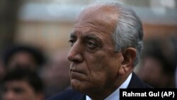 L'ambassadeur Zalmay Khalilzad à Kaboul en Afghanistan, le 9 mars 2020. (AP Photo/Rahmat Gul)