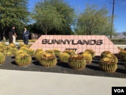 លោក​ប្រធានា​ធិបតី​អាមេរិក បារ៉ាក់ អូបាម៉ា បាន​រៀបចំ​កិច្ច​កំពូល​អាមេរិក-អាស៊ាន​ជា​លក្ខណៈ​ប្រវត្តិសាស្ត្រ​មួយ ដោយ​ជួប​ពិភាក្សា​អំពី​ទំនាក់​ទំនង​សេដ្ឋកិច្ច ពាណិជ្ជកម្ម សន្តិសុខ ជាមួយ​នឹង​មេដឹកនាំ​របស់​បណ្តា​ប្រទេស​នៅ​តំបន់​អាស៊ីអាគ្នេយ៍ នៅ​ថ្ងៃទី​១៥ ខែកុម្ភៈ ឆ្នាំ២០១៦។