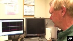 Plant physiologist Lewis Ziska has been comparing cultivated rice and a weedy red rice relative for several years for the USDA