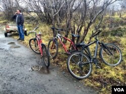 Because Russian law bans foot traffic at the border, and Norway fines drivers for carrying migrants across, smugglers sell bicycles to migrants who want to cross into Norway.