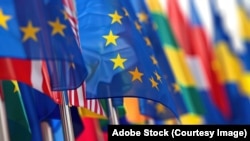 资料照片：欧盟旗帜