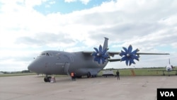 2013年莫斯科航展上展出的乌克兰安东诺夫运输机。（资料照）