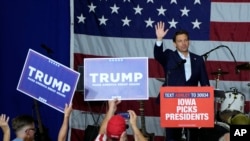 Џо Бајден е претседател, гувернерот на Флорида, откако претходно често ги заобиколуваше прашањата за тоа дали верува дека изборните резултати во 2020 година биле легитимни