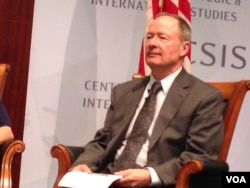 前网络司令部司令、国安局长亚历山大将军（美国之音 莉雅拍摄）