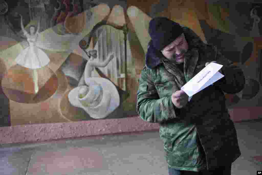 Ayirmachilar hukmron Donetsk va Lugansk oblastlarida saylovlar o&#39;tdi. Rasmiy Kiyev va G&#39;arb jarayonni tan olmayapti. 