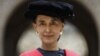 Oxford Honors Aung San Suu Kyi 