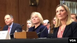 수전 손튼 미국 국무부 동아시아태평양 담당 차관보(가운데)가 15일 상원 외교위 인준청문회에 참석했다.