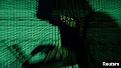 Lima wartawan Perancis diduga terlibat "cyberbullying" (foto: ilustrasi). 