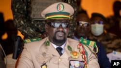 Pemimpin junta Guinea, Kolonel Mamady Doumbouya