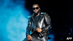 Alanga ekolo Congo démocratique, Gims na mindule na stade ya France, liboso ya bato koleka 80.000, St-Denis, Paris, 28 septembre 2019..