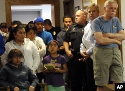 Standing room only in a Woodland City Council meeting