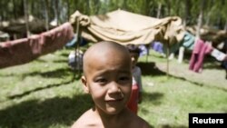 "Hatto do'stlar davrasida yozilib, bemalol gaplasha olmaysiz hali ham".