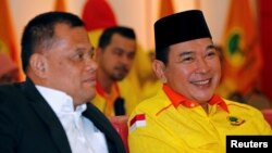 The youngest son of former Indonesian president Suharto, Hutomo "Tommy" Mandala Putra and former Indonesian military chief Gatot Nurmantyo attend Berkarya party congress at a hotel in Bogor, Indonesia, July 23, 2018. 