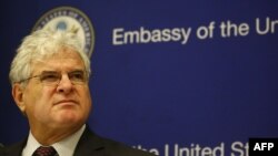 Top U.S. envoy in Khartoum, Charge D'affaires Steven Koutsis, speaks during a press conference at the U.S. embassy in the Sudanese capital, Nov. 13, 2018.