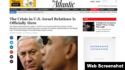 Des résidents attendent près d&#39;un building, dans la ville de&nbsp;Pedernales, Équateur, 17 avril 2016.